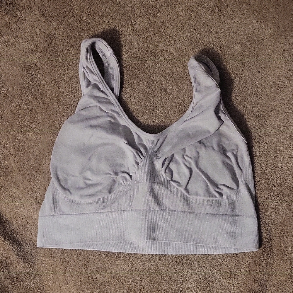Zone Pro Seamless White Bra with Supportive Design